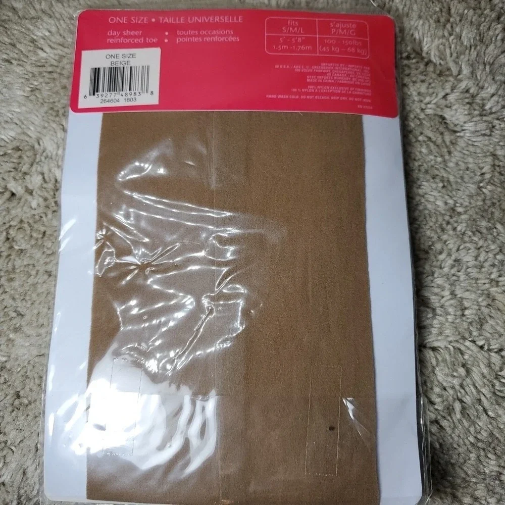 Sophi One Size Pantyhose Women Beige Day Sheer Reinforced Toe Tights NIP 264604